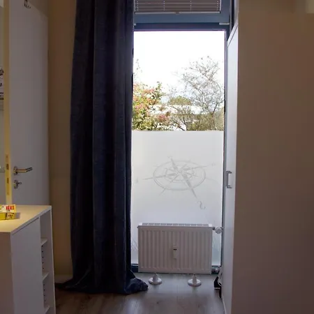 Inselblume 49 - Im Erdgeschoss Der Strandburg *