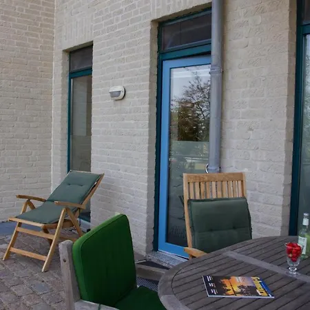 Inselblume 49 - Im Erdgeschoss Der Strandburg * Burgtiefe auf Fehmarn