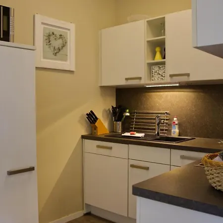 Inselblume 49 - Im Erdgeschoss Der Strandburg *